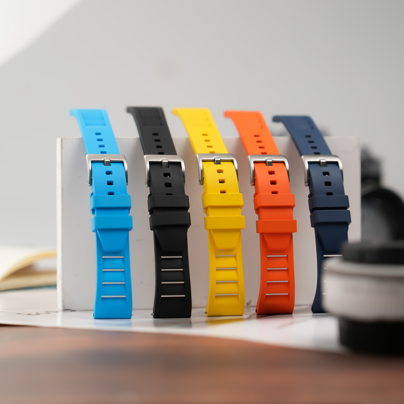 새로운 디자인 FKM 고무 스트랩 20mm 22mm 시 - Fkm Rubber Dive Watch Strap 20Mm 리뷰 및 가격